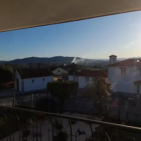 Correia Apartment *