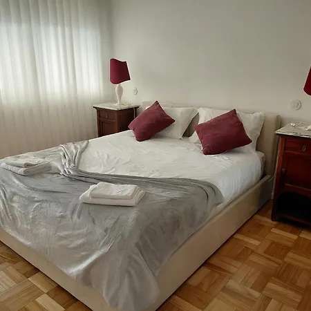 Apartment Correia Barcelos
